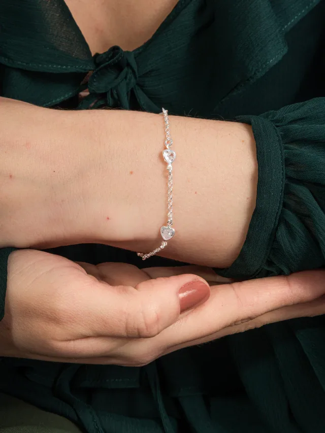 Pulseira de Prata 925 Corações Pequenos Brancos