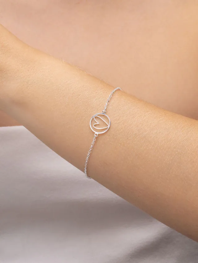 Pulseira de Prata 925 Círculo com Coração Minimalista