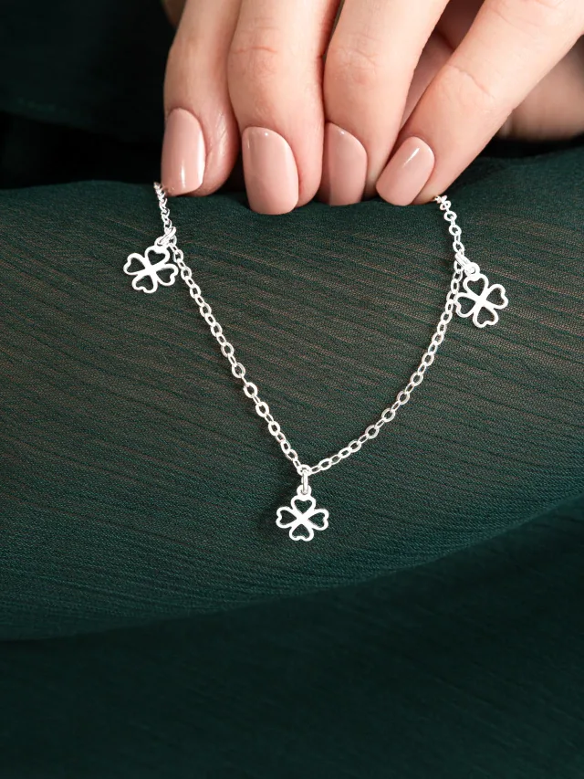 Pulseira Prata 925 Com Trevos Pendurados