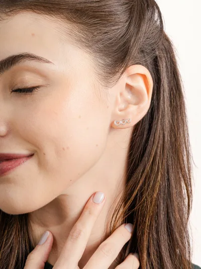Ear Cuff Três Corações — foto 2