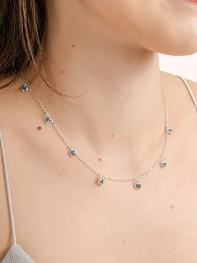 Colar de Prata 925 Corações Pendurados Azul Claro — foto 1