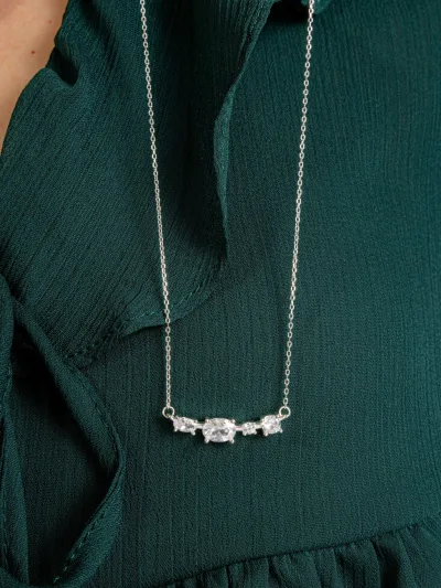 Colar de Prata 925 com Zircônias Brancas Centrais — foto 2