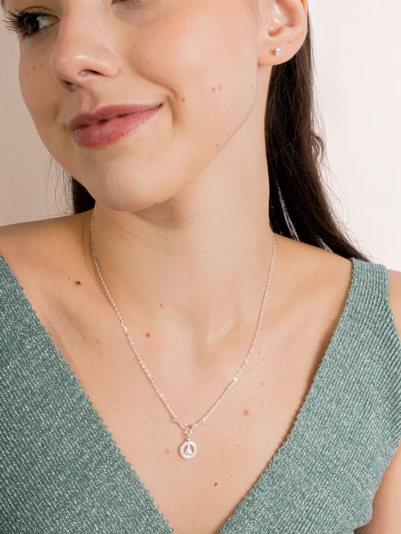 Colar de Prata 925 Pingente Nossa Senhora e Pontos De Luz