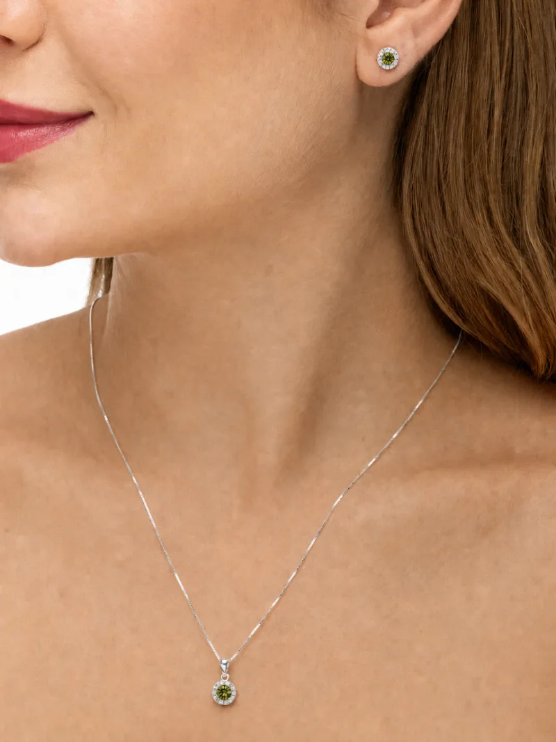 Conjunto de Prata 925 Zircônia Redonda Verde Oliva Cravejado em Volta